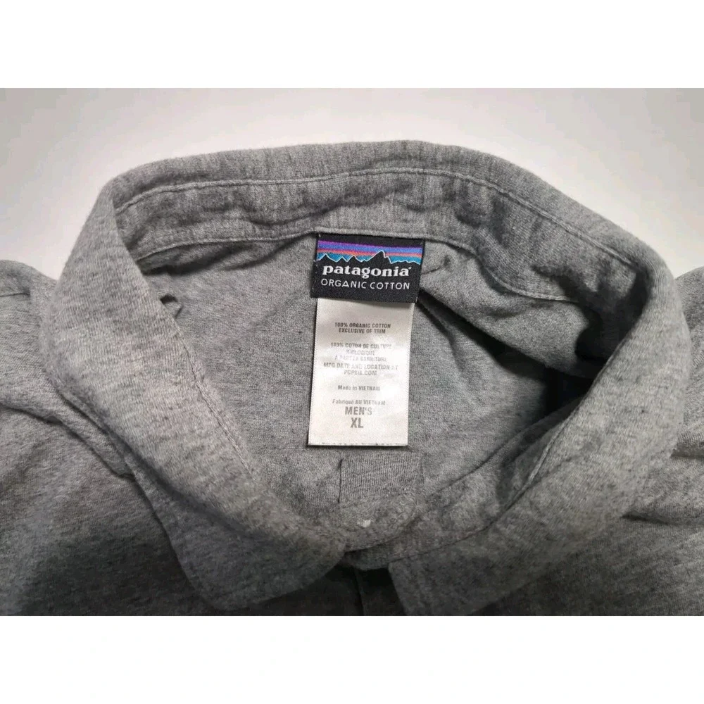 Patagonia Men's XL Squeaky Clean Polo Grey Pocket Short Sleeve 2012 - Picture 3 of 6